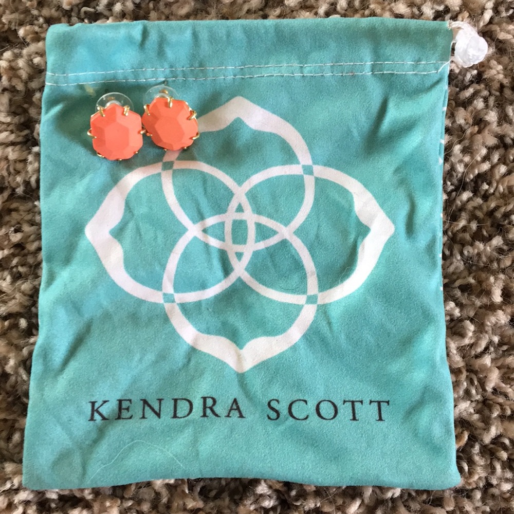 Coral Kendra Scott Studs